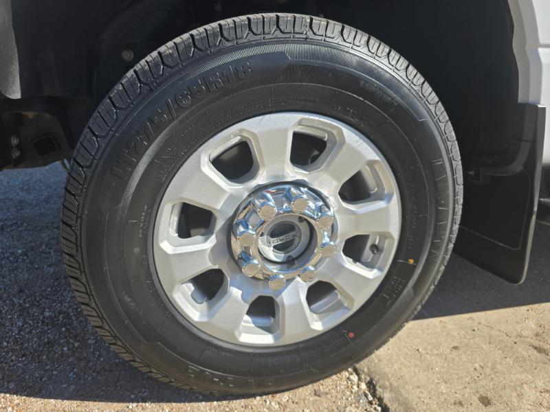 Ford F-250 SD XLT SuperCab 4WD 2024