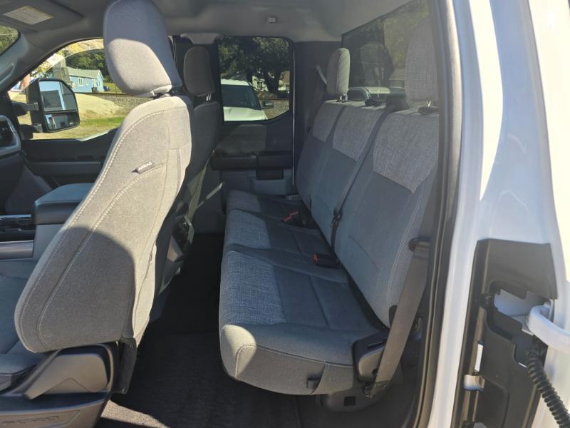 Ford F-250 SD XLT SuperCab 4WD 2024