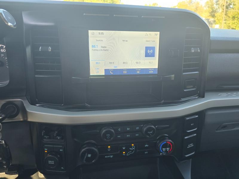 Ford F-250 SD XLT SuperCab 4WD 2024