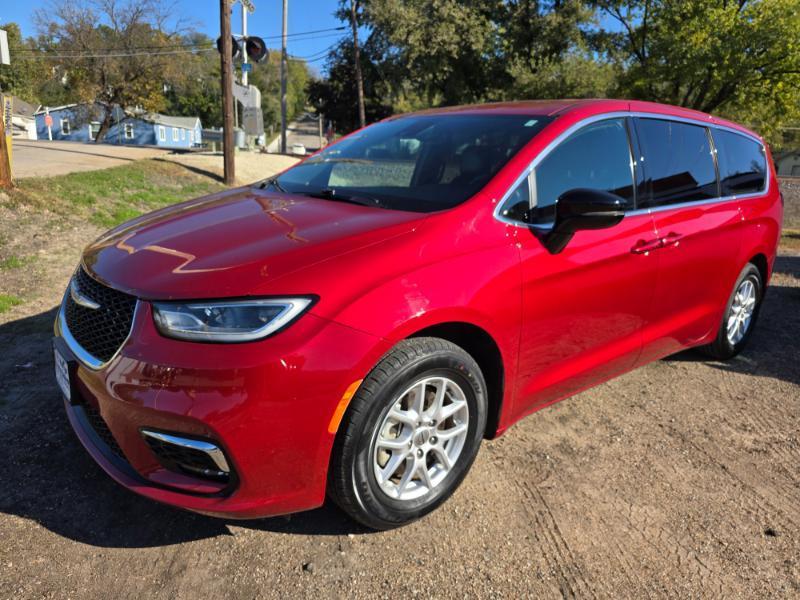 Chrysler Pacifica Select 2025