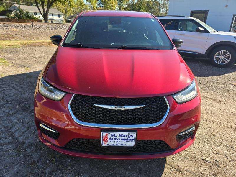 Chrysler Pacifica Select 2025