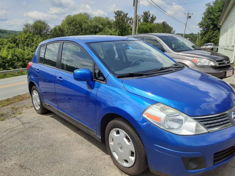 Nissan versa 2009