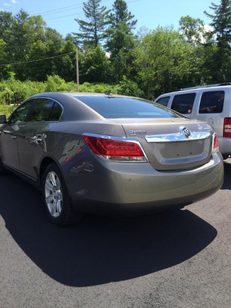 Buick LaCrosse CXL AWD 2011