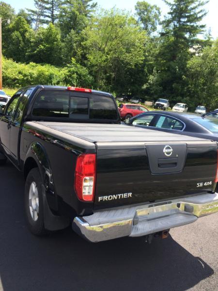 Nissan Frontier LE King Cab 4WD 2006
