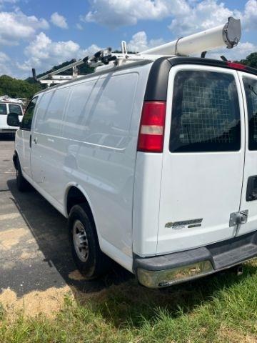 Chevrolet Express Cargo Van RWD 2500 135" 2014