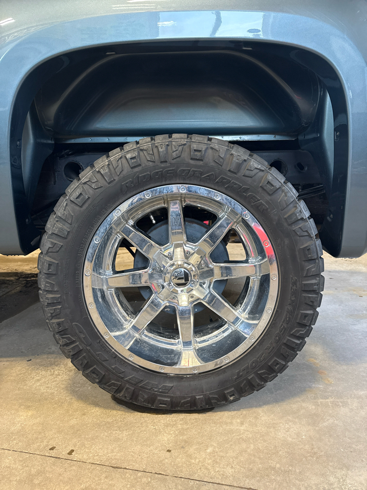 Chevrolet Silverado 1500 4WD Crew Cab 143.5" LT 2011