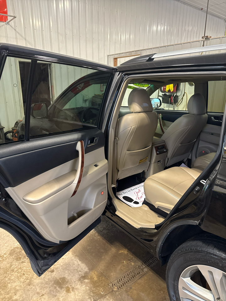 Toyota Highlander 4WD 4dr V6 Limited (Natl) 2013