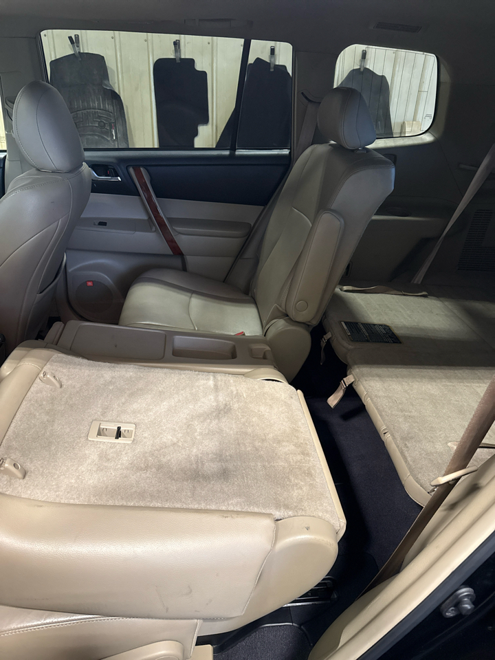 Toyota Highlander 4WD 4dr V6 Limited (Natl) 2013