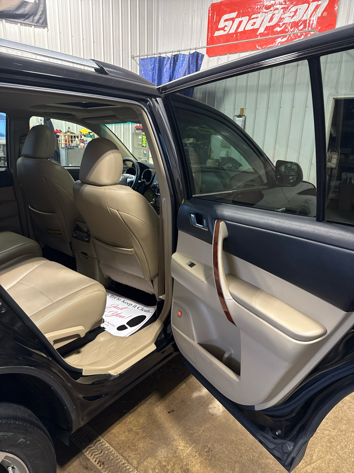 Toyota Highlander 4WD 4dr V6 Limited (Natl) 2013