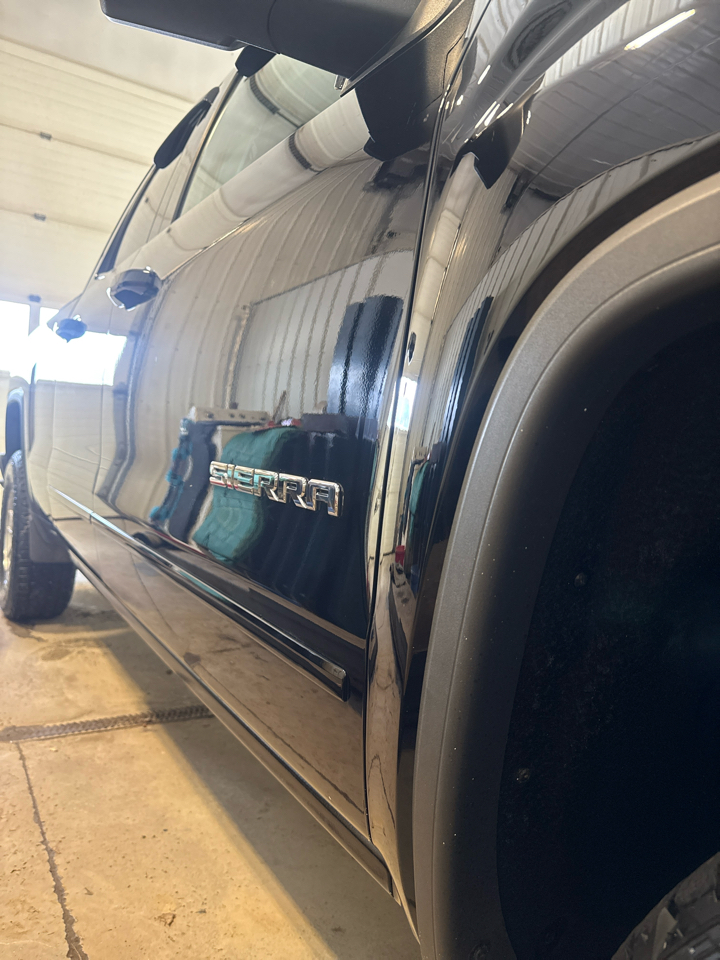 GMC Sierra 1500 4WD Double Cab 143.5" SLE 2015