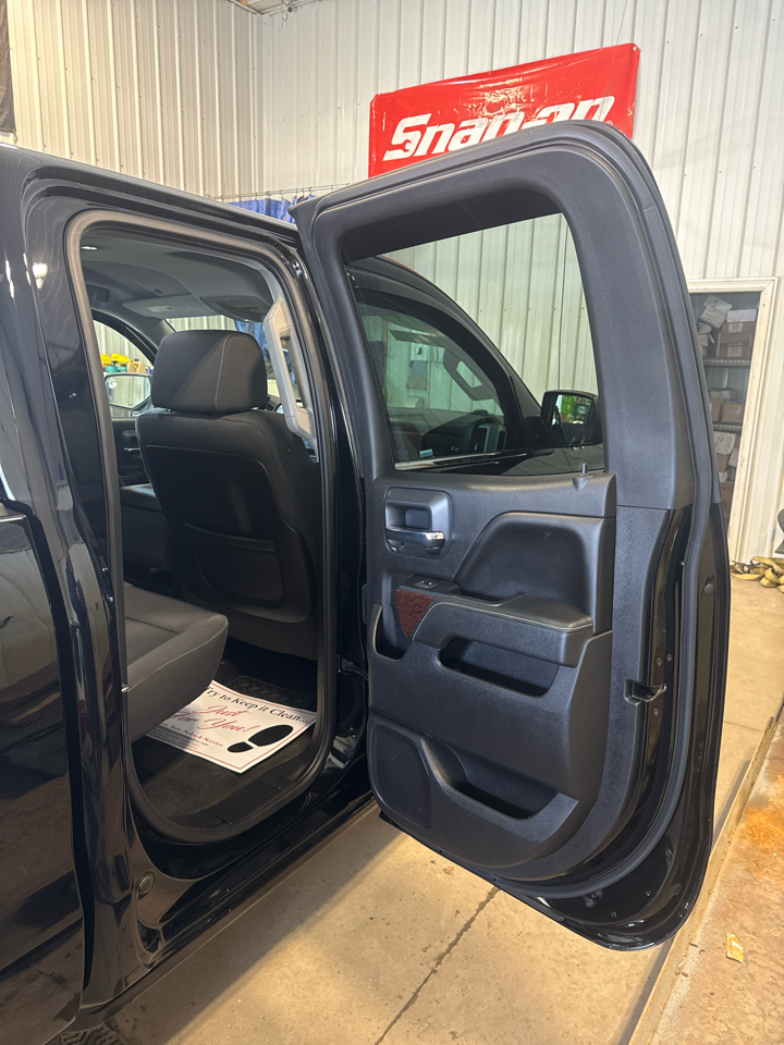 GMC Sierra 1500 4WD Double Cab 143.5" SLE 2015