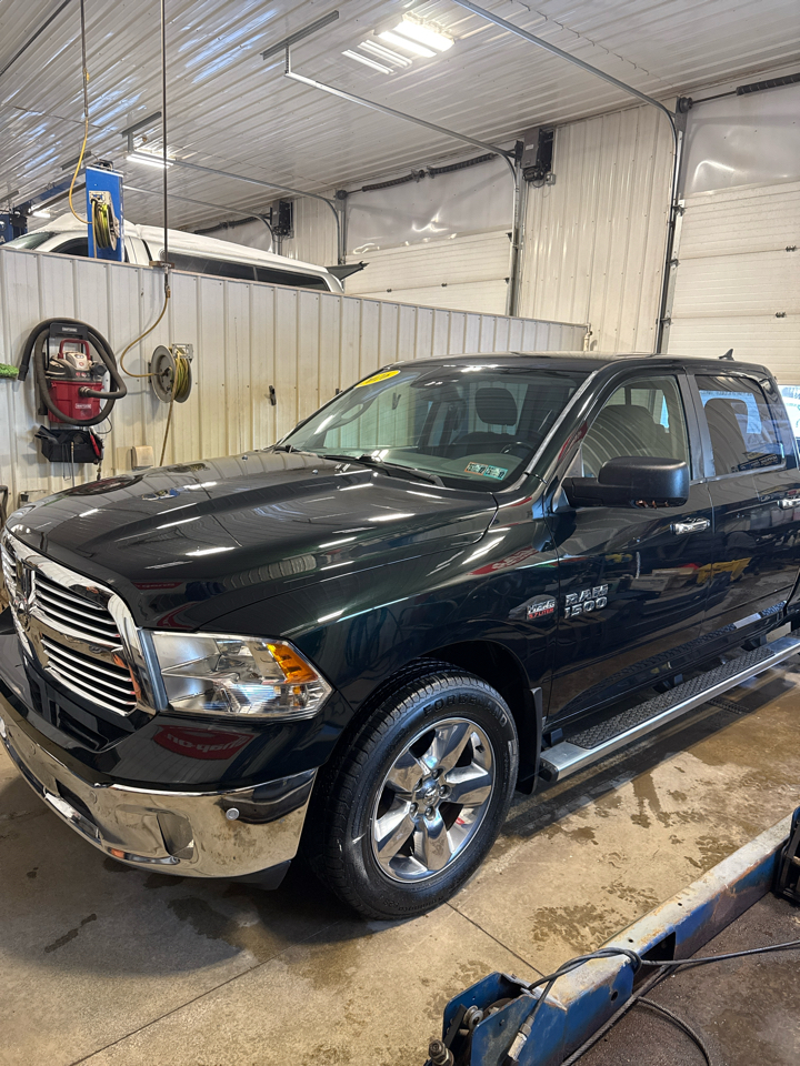 RAM 1500 4WD Crew Cab 149" Big Horn 2016