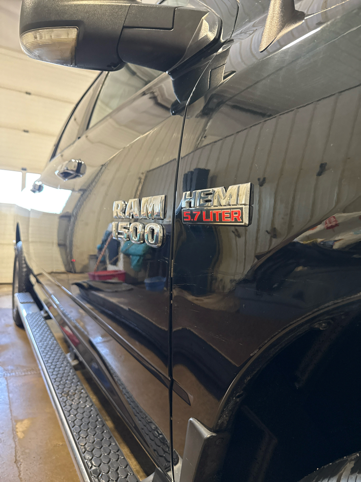 RAM 1500 4WD Crew Cab 149" Big Horn 2016