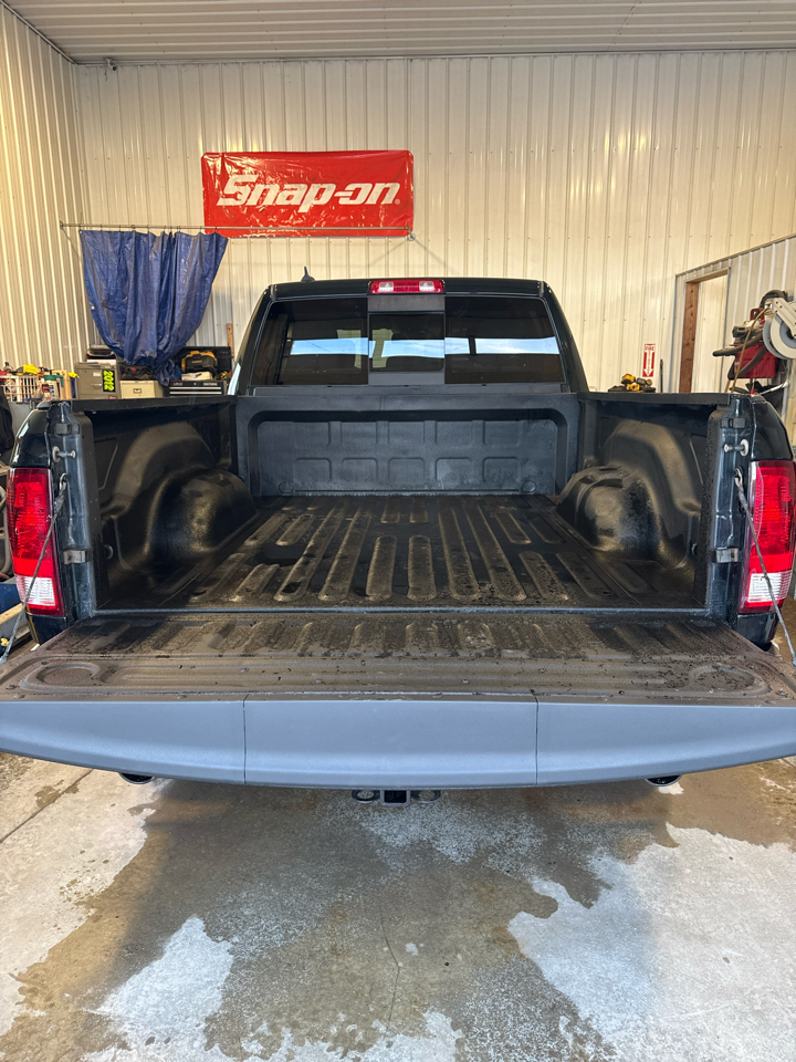 RAM 1500 4WD Crew Cab 149" Big Horn 2016