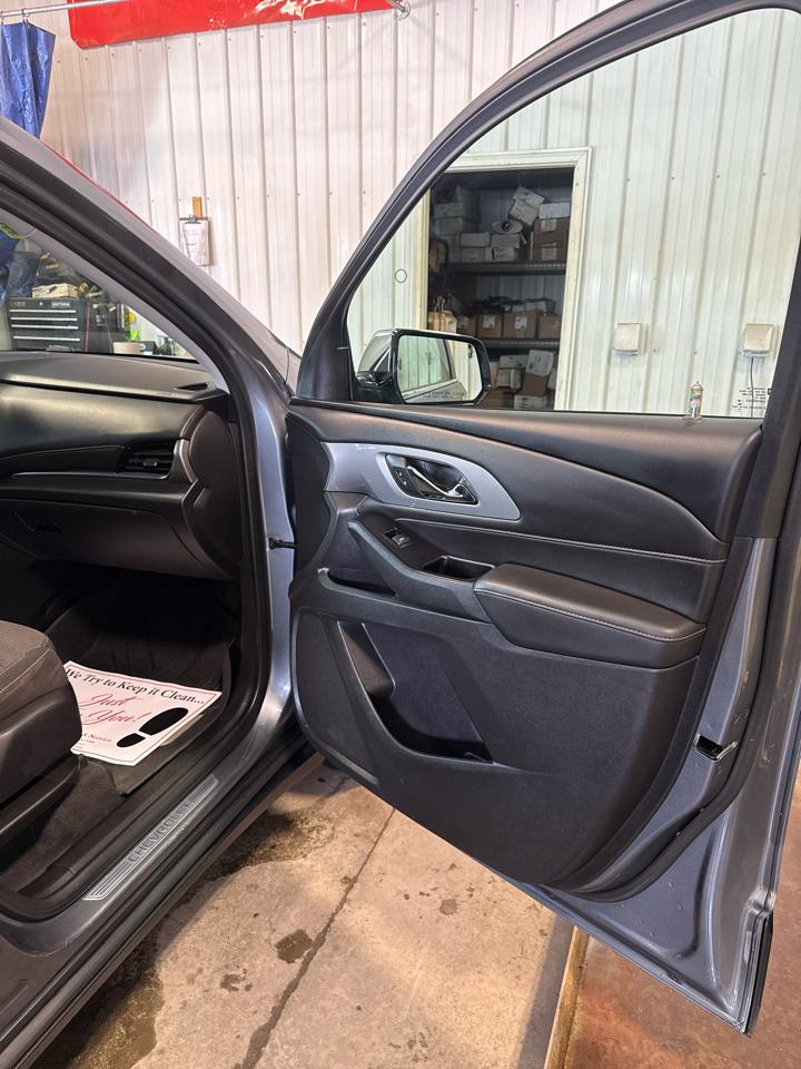 Chevrolet Traverse AWD 4dr LS w/1LS 2019