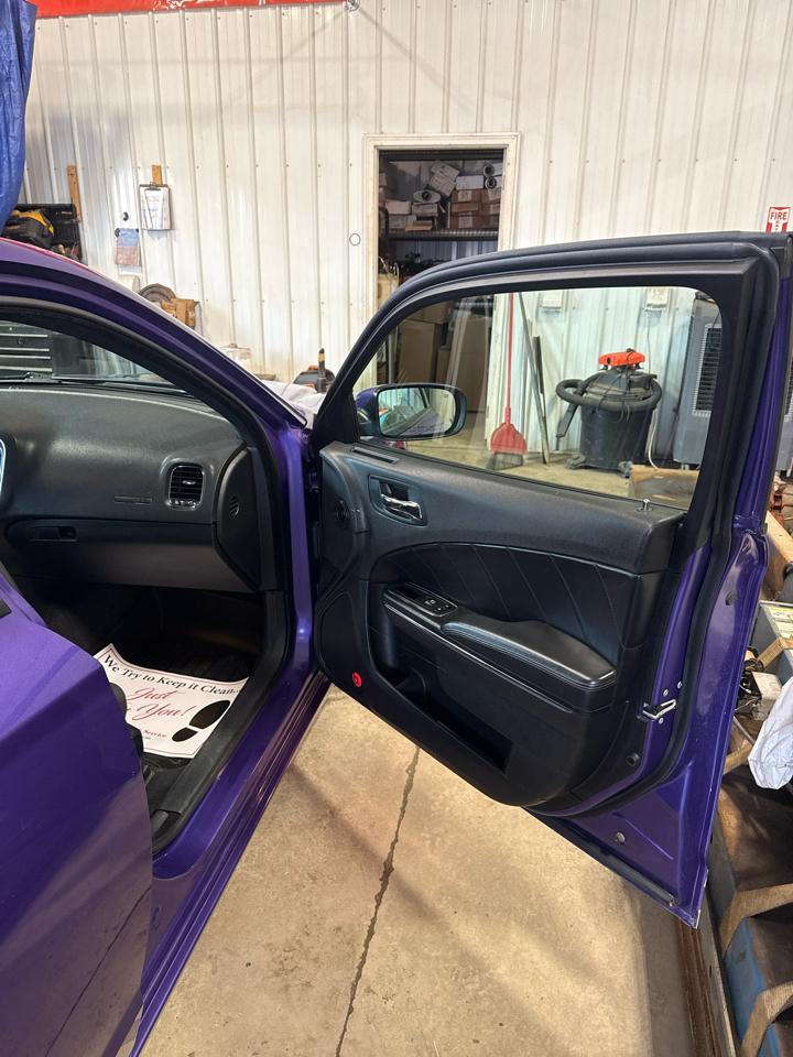 Dodge Charger 4dr Sdn RT RWD 2014