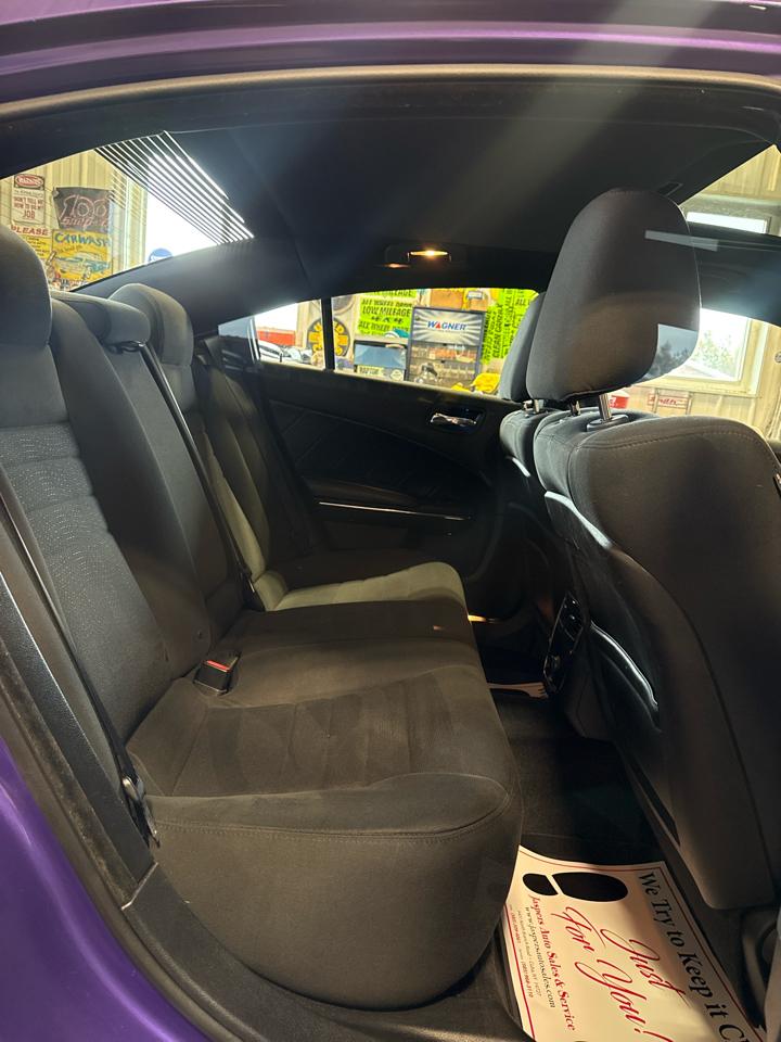 Dodge Charger 4dr Sdn RT RWD 2014