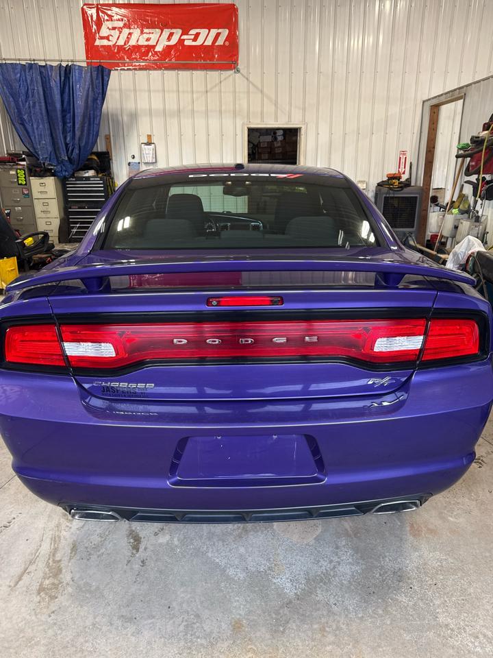 Dodge Charger 4dr Sdn RT RWD 2014