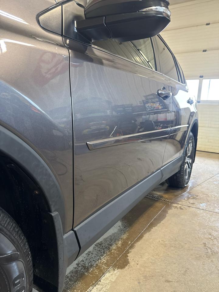 Toyota RAV4 AWD 4dr XLE (Natl) 2016