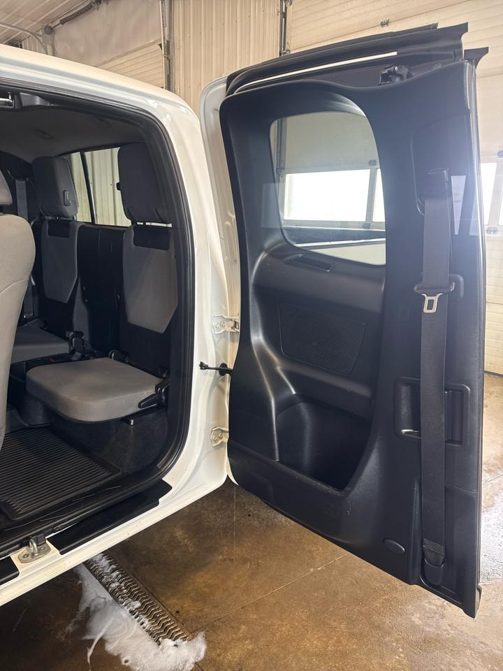 Toyota Tacoma 4WD TRD Off Road Access Cab 6' Bed V6 AT (Natl) 2021