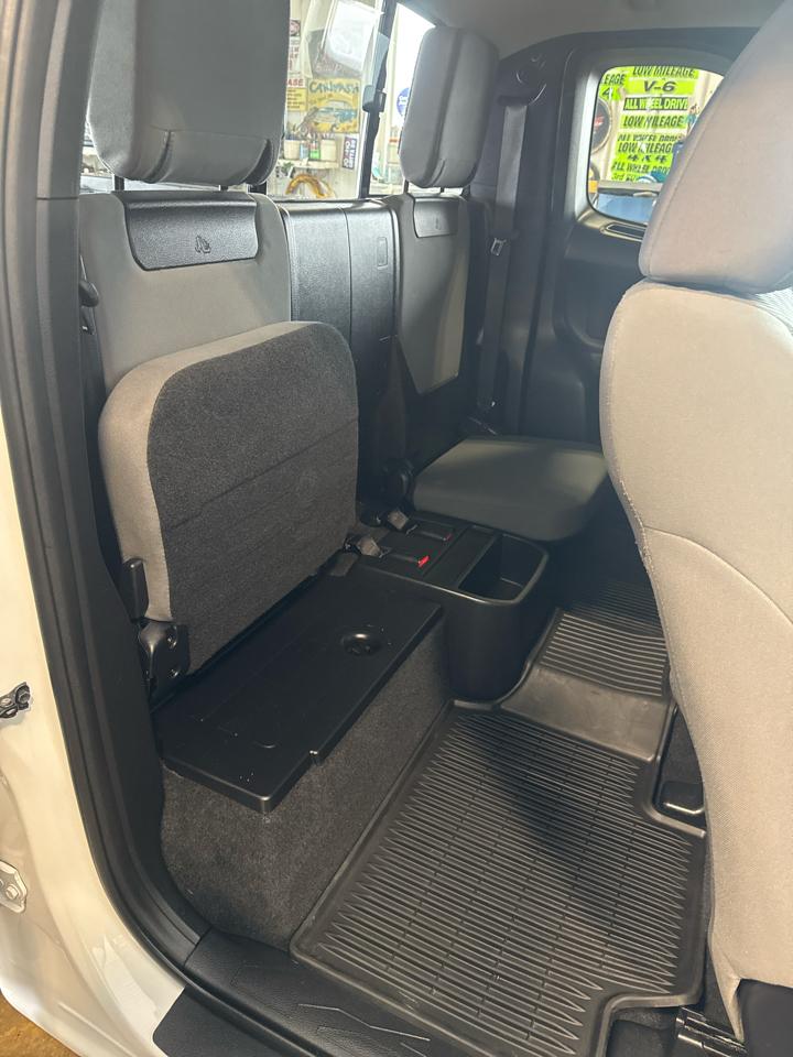 Toyota Tacoma 4WD TRD Off Road Access Cab 6' Bed V6 AT (Natl) 2021