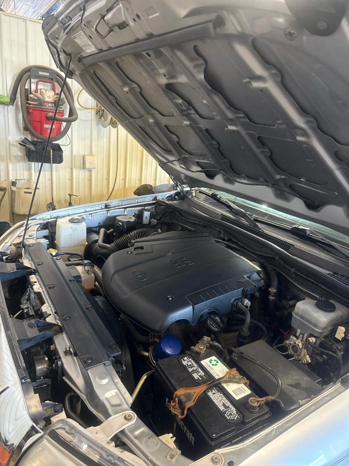 Toyota Tacoma 4WD Access Cab V6 AT (Natl) 2015