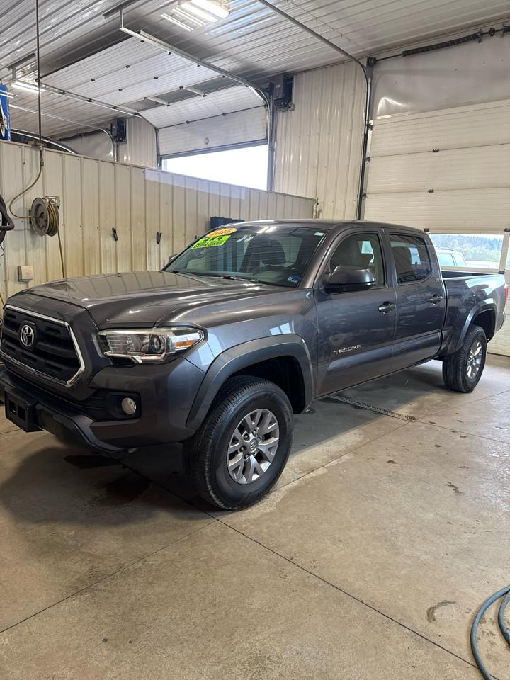 Toyota Tacoma 4WD Double Cab LB V6 AT TRD Off Road (Natl) 2016