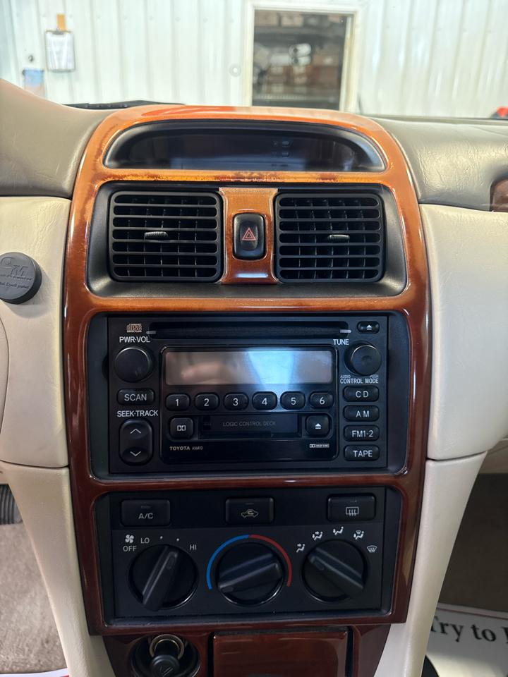 Toyota Camry Solara 2dr Cpe SLE V6 Auto 2000