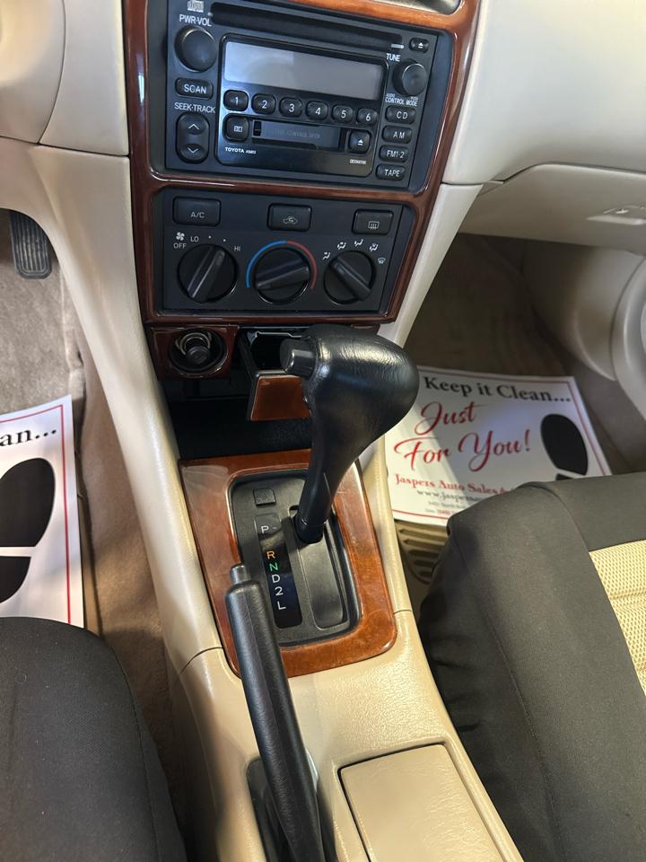 Toyota Camry Solara 2dr Cpe SLE V6 Auto 2000