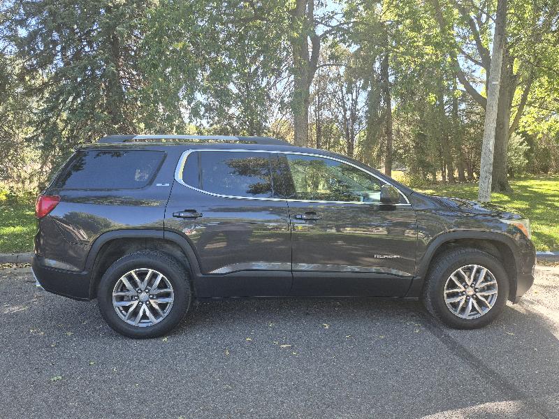 GMC Acadia SLE-2 AWD 2017