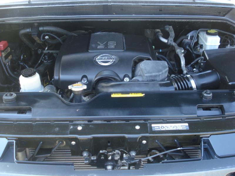 Nissan Titan PRO-4X Crew Cab 4WD SWB 2010 Nissan Titan PRO-4X Crew Cab 4WD SWB 2010