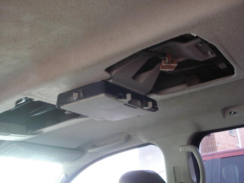 Nissan Titan PRO-4X Crew Cab 4WD SWB 2010 Nissan Titan PRO-4X Crew Cab 4WD SWB 2010