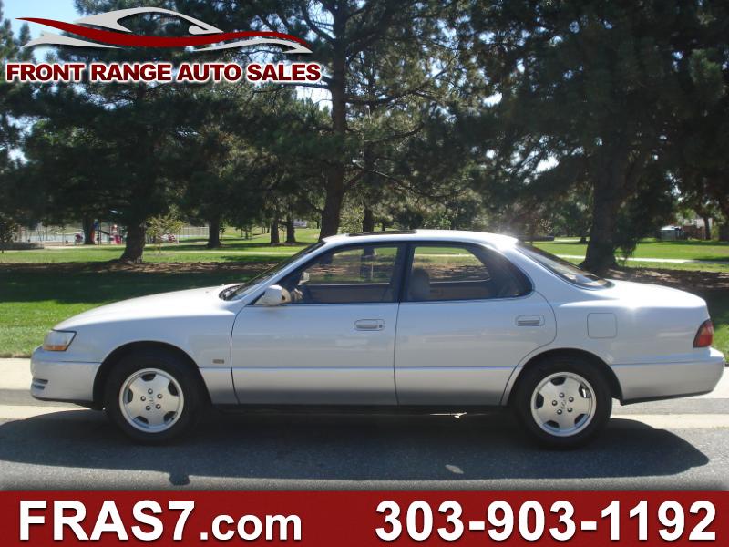 1996 Lexus ES 300 4dr Sedan Auto