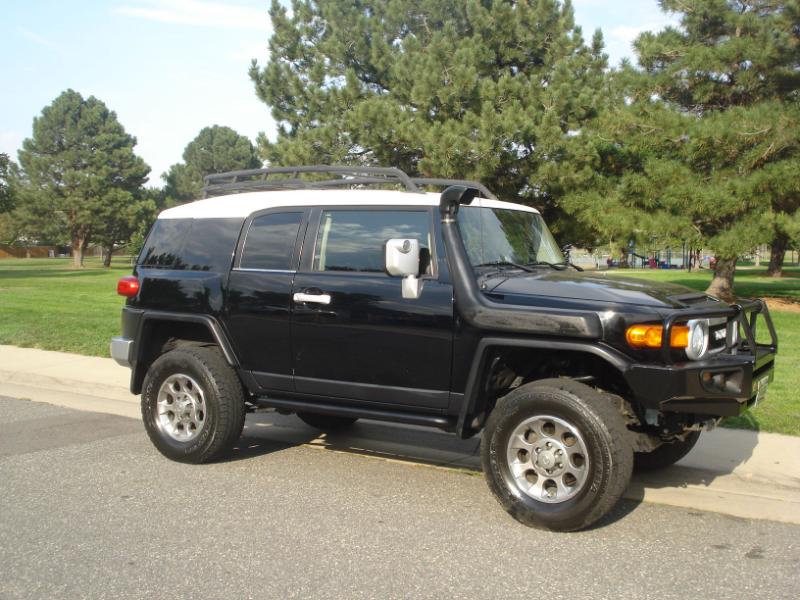 Toyota FJ Cruiser 4WD MT 2011 Toyota FJ Cruiser 4WD MT 2011