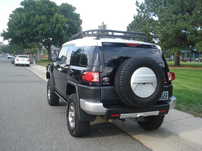 Toyota FJ Cruiser 4WD MT 2011 Toyota FJ Cruiser 4WD MT 2011