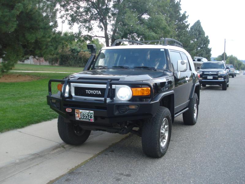 Toyota FJ Cruiser 4WD MT 2011 Toyota FJ Cruiser 4WD MT 2011