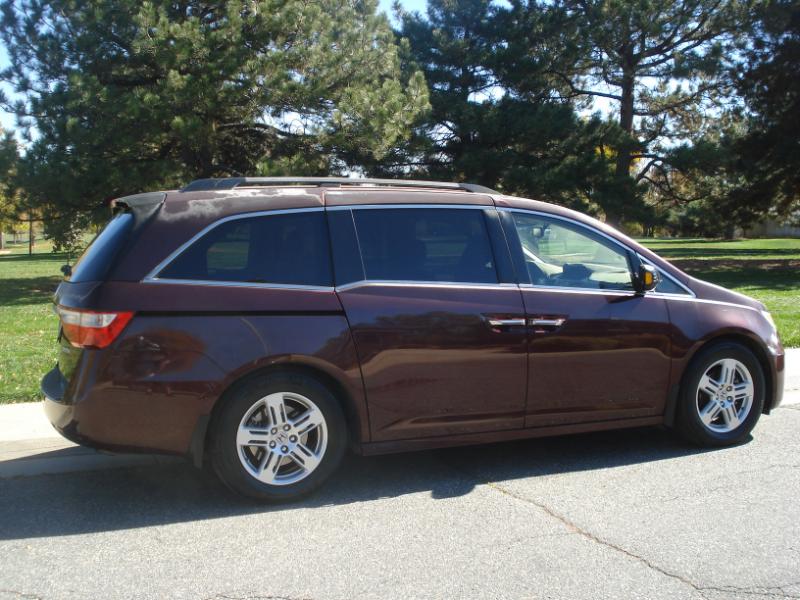 Honda Odyssey Touring 2011 Honda Odyssey Touring 2011