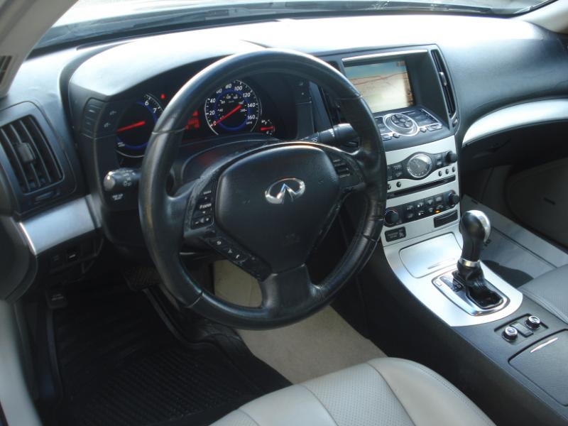 Infiniti G Sedan G37x AWD 2009