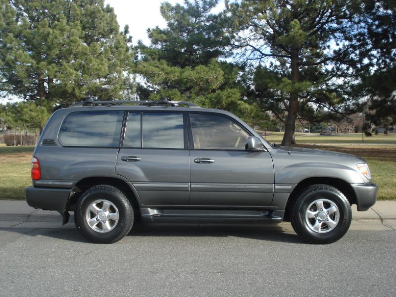Toyota Land Cruiser 4WD 2001