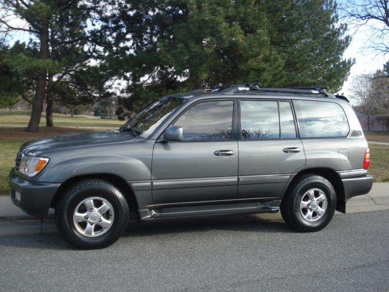 Toyota Land Cruiser 4WD 2001