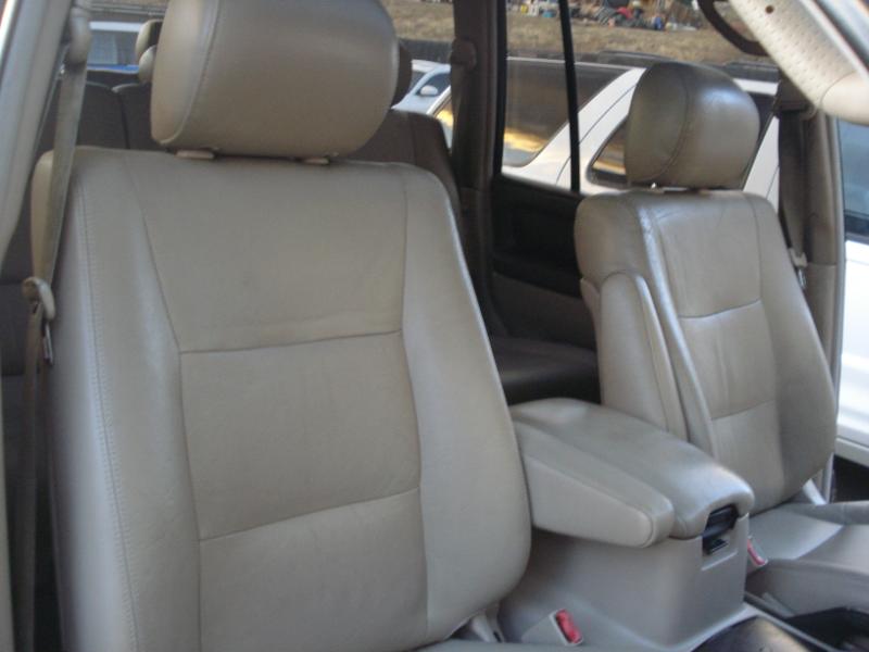 Toyota Land Cruiser 4WD 2001