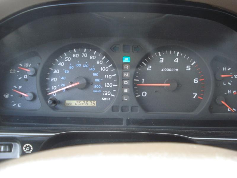 Toyota Land Cruiser 4WD 2001