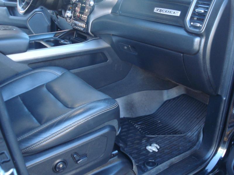 RAM 1500 Rebel Crew Cab SB 4WD 2021