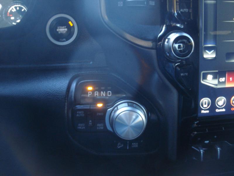 RAM 1500 Rebel Crew Cab SB 4WD 2021