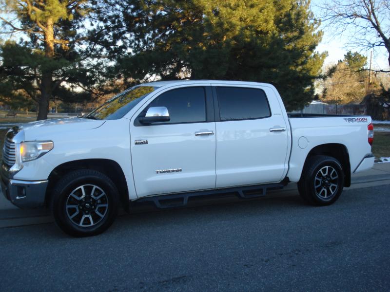Toyota Tundra Limited 5.7L CrewMax 4WD 2016