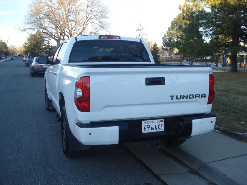 Toyota Tundra Limited 5.7L CrewMax 4WD 2016