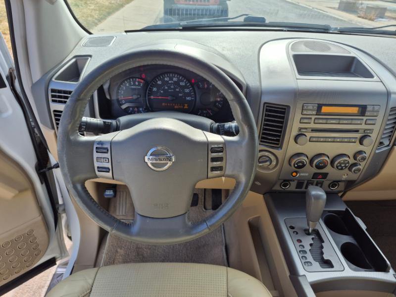 Nissan Armada SE 4WD 2005