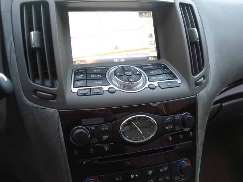 Infiniti G Coupe G37 Journey 2011