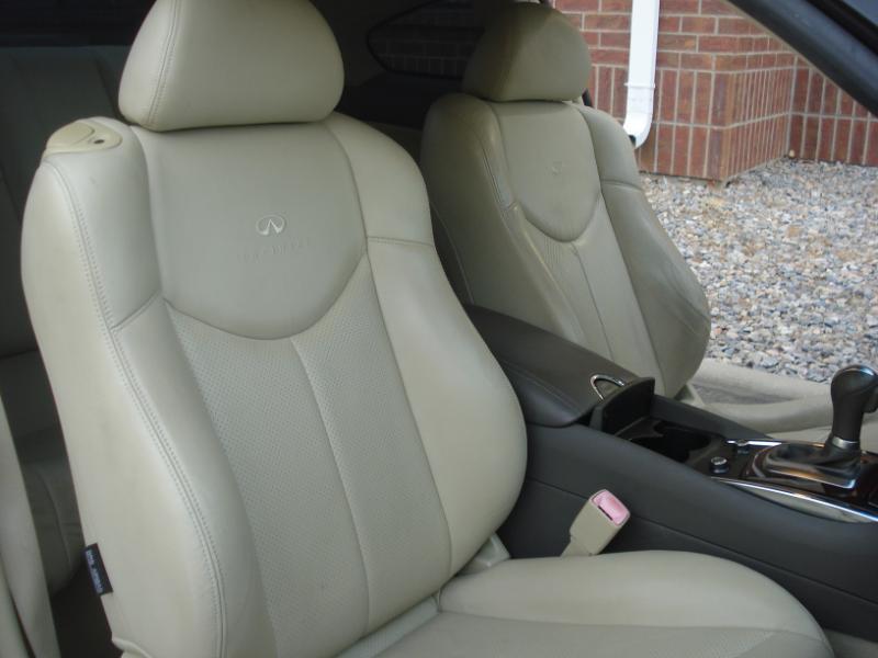 Infiniti G Coupe G37 Journey 2011