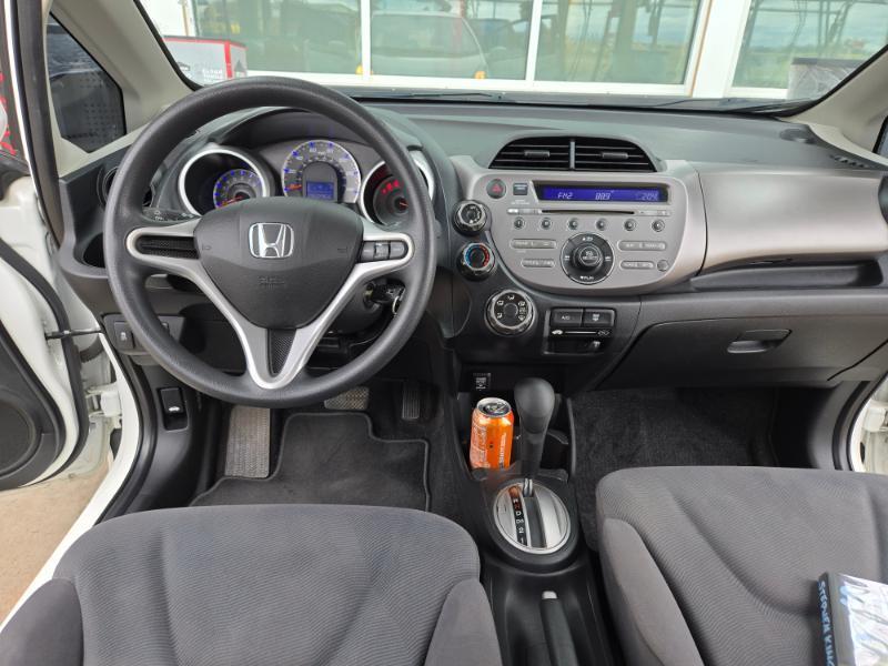 Honda Fit 5-Speed AT 2013